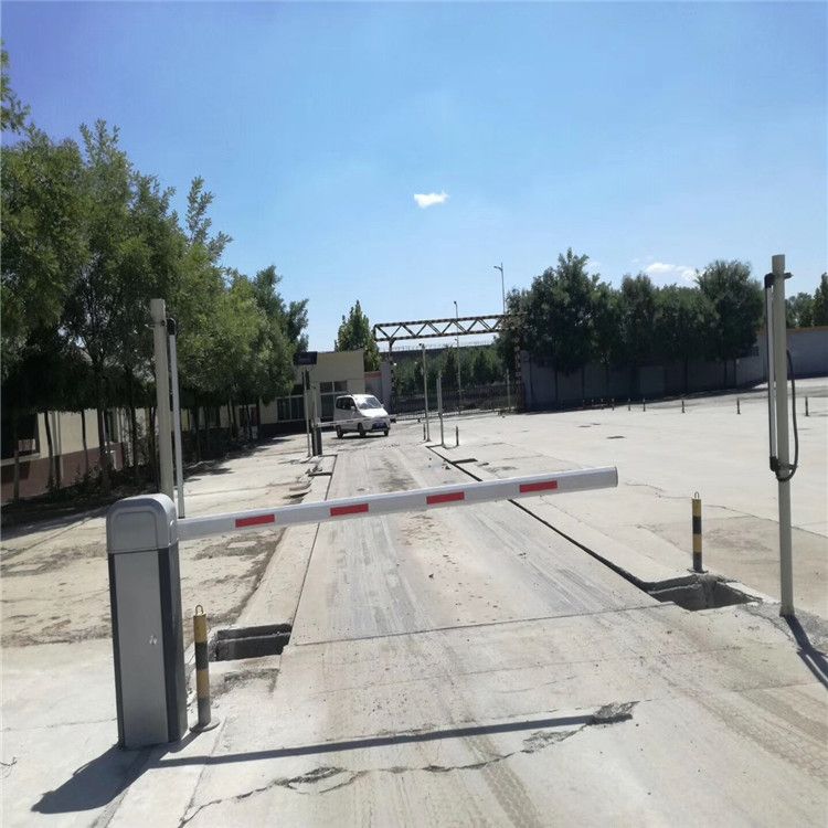 無(wú)人值守地磅廠(chǎng)家